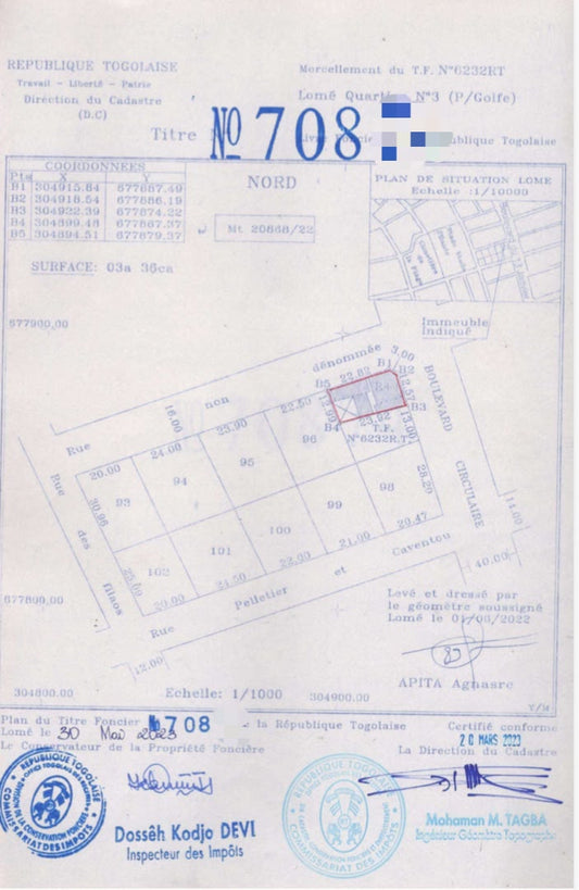 Immeuble R+1 de 336 m² en vente en bordure de goudron à Dékon – 400 millions FCFA