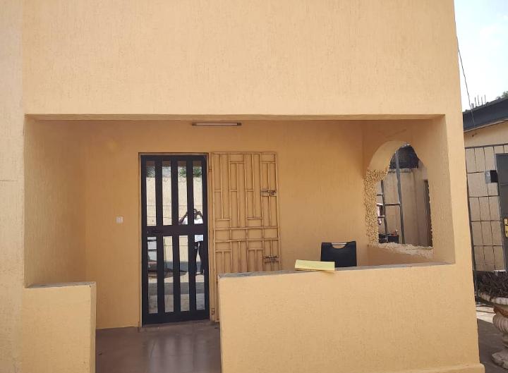 Villa 2 chambres en vente à Zanguéra Maco – 35 000 000 FCFA