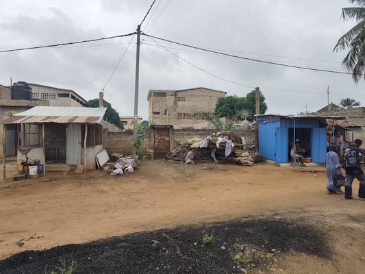 Terrain de 300 m² en vente à Agoe Assiyeye – 20.500.000 FCFA
