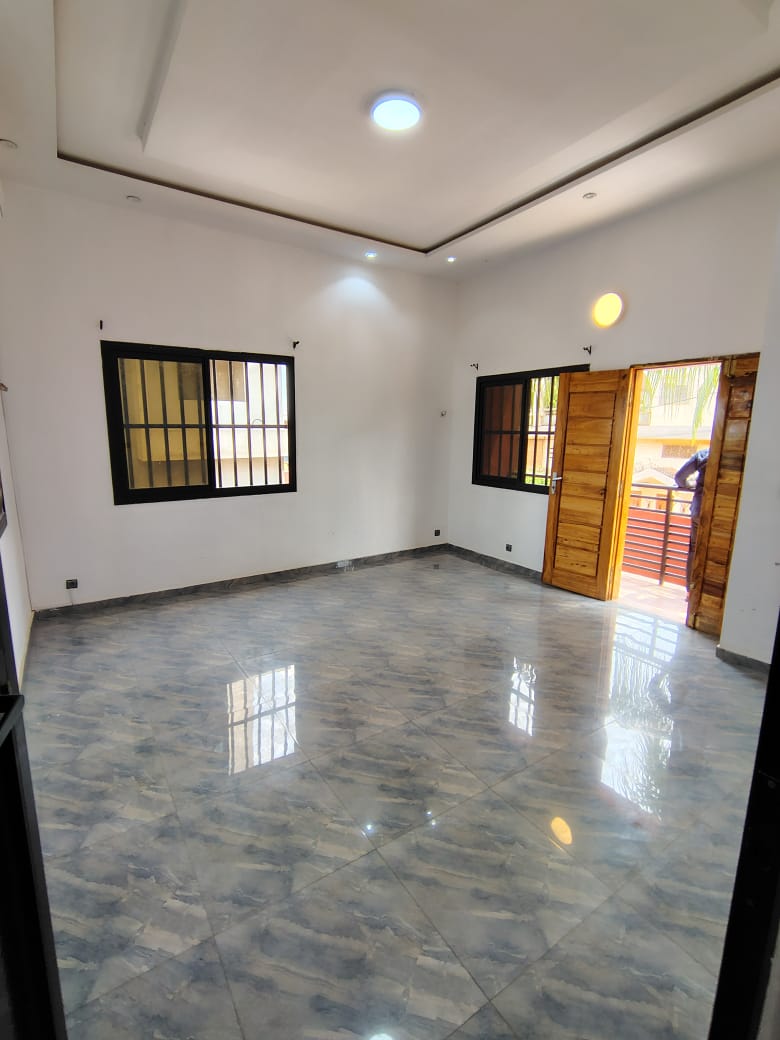 Appartement en location à Kégué fédération – 110000 FCFA