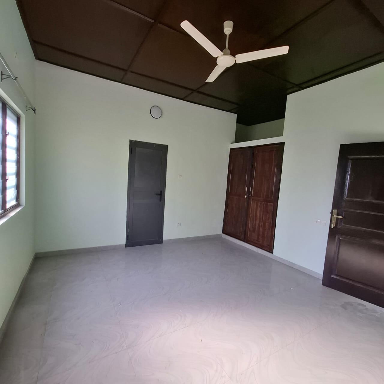 Appartement 2 chambres + salon à louer à Adidogomé Atigangomé – 80 000 FCFA