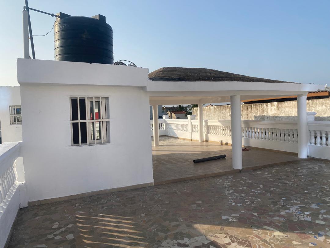 Villa 4 chambres en vente à Baguida côté plage – 120 millions FCFA