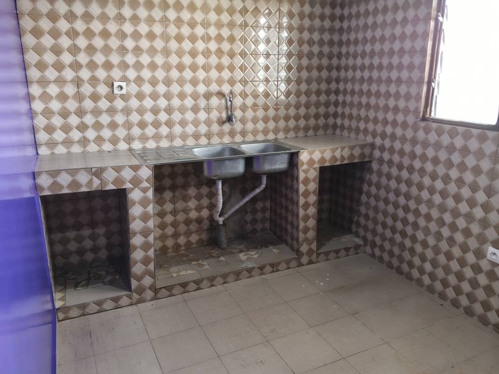 Appartement 3 chambres à louer à Agoè camp GP Daliko – 70 000 FCFA
