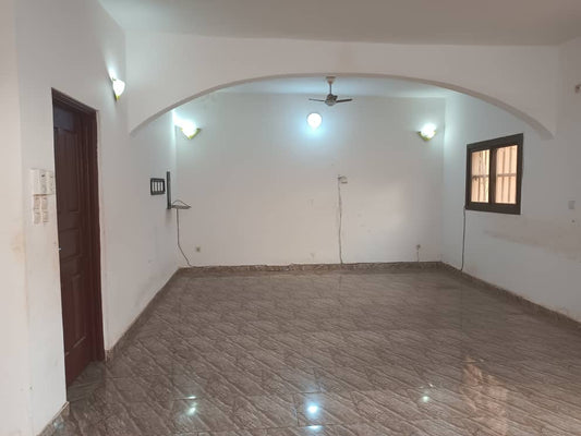 Appartement 3 chambres à louer à Agoè Plateau non loin de la Pharmacie Nabine – 120000 FCFA