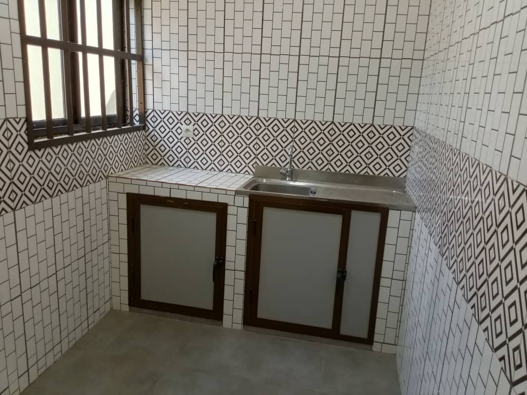 Villa 1 chambre en vente en bordure de goudron à Agoè – 35 millions FCFA