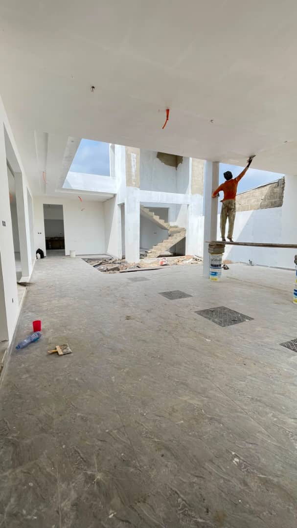 Villa 4 pièces en vente proche du goudron à Zanguéra Afiadégnigban – 45 millions FCFA
