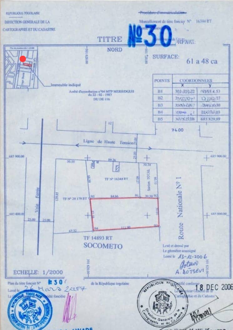 Terrain de 3300 m² en vente à Amoutivé – 1.375 milliards FCFA