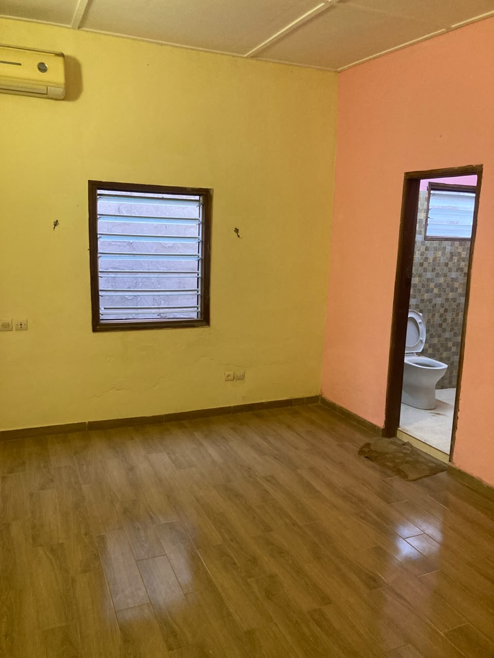 Villa 2 chambres à louer à Agoè Camp GP – 120 000 FCFA