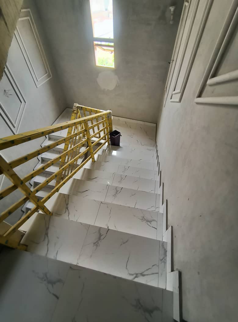 Appartement 3 chambres en location à Klikamé – 200 000 FCFA/mois