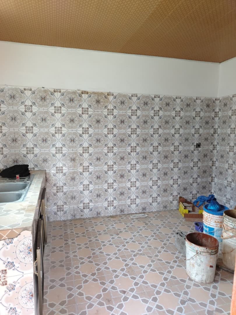 Villa 3 chambres à louer à Adidogomé douane Ecole Esgis – 120000 FCFA