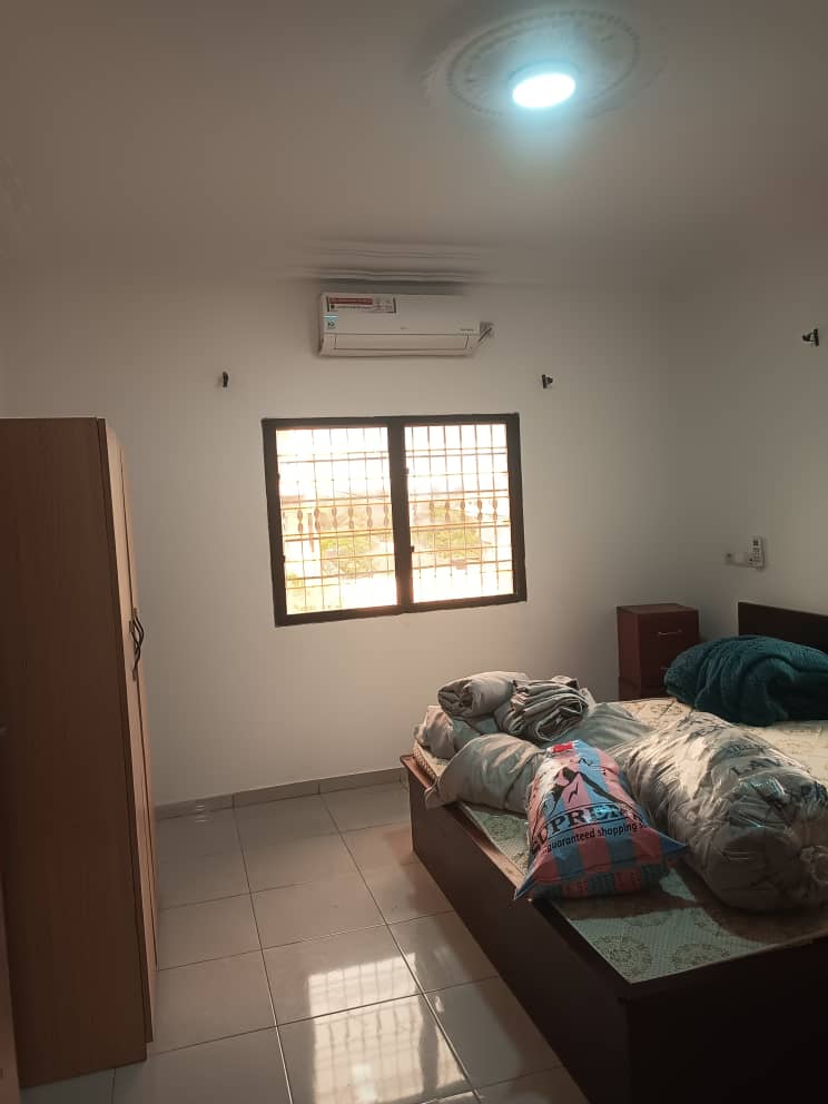 Appartement 3 chambres en location à Klikamé – 200 000 FCFA