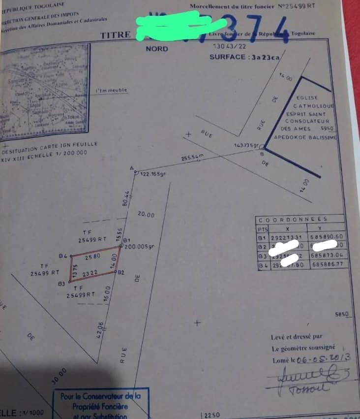 Terrain de 150 m² en vente en angle de rue à Adidogomé – 12 millions FCFA