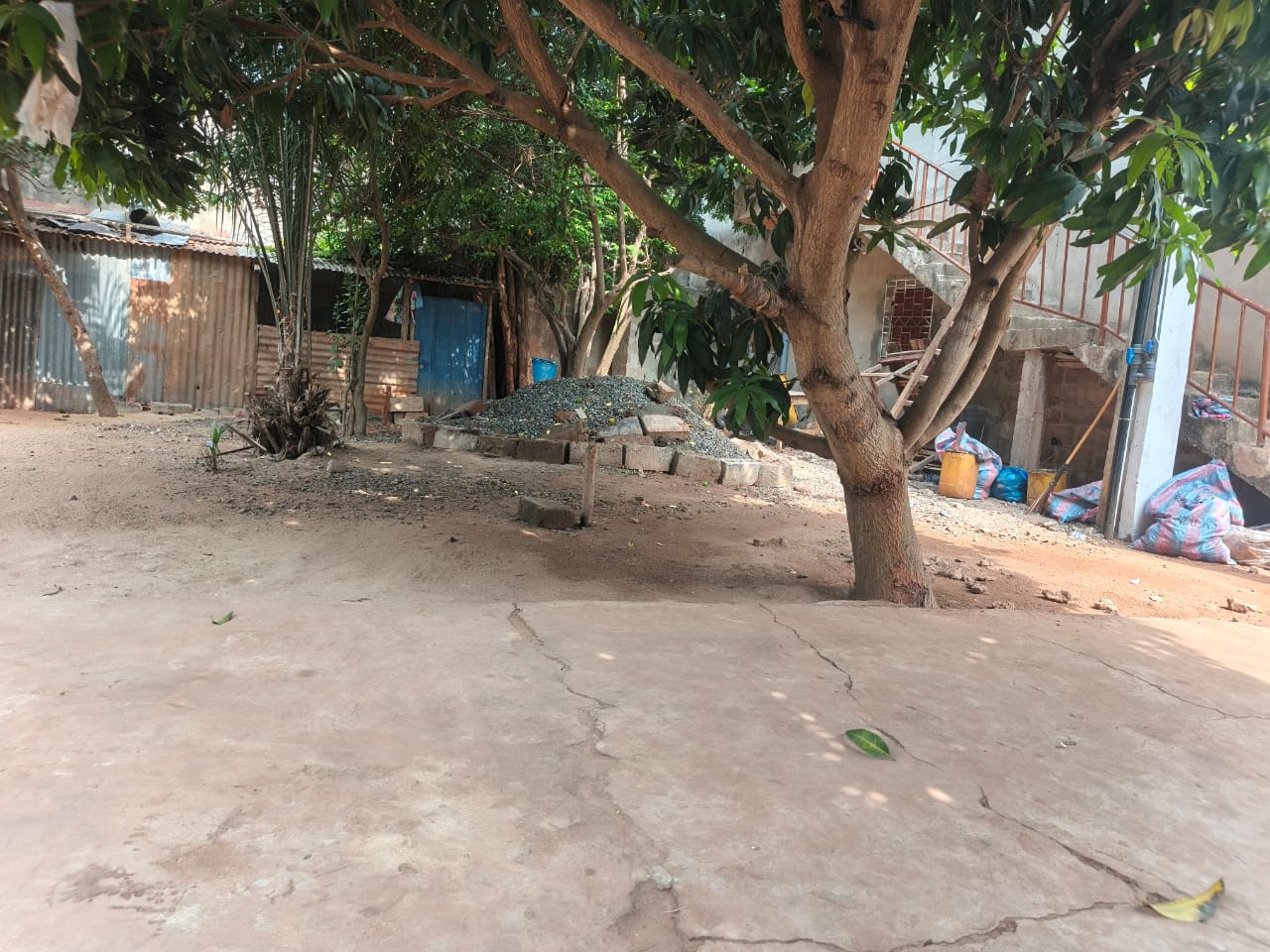 Maison en vente proche du goudron à Agoè Assiyéyé – 80 millions FCFA