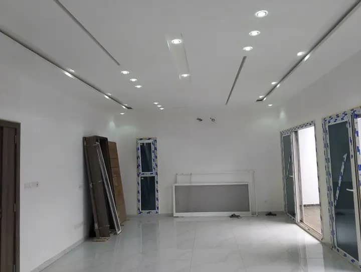 Villa duplex 5 chambres à louer à Agbalepedo – 1 200 000 FCFA/mois
