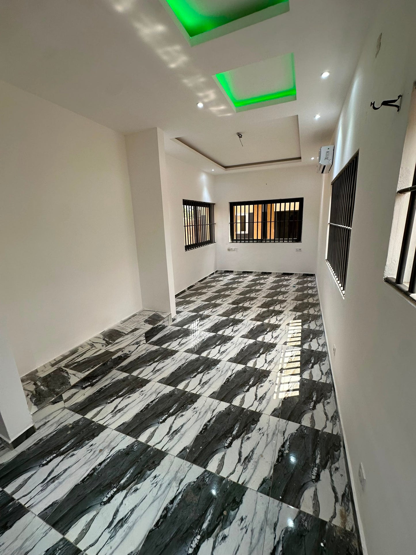 Appartement 2 chambres salon en location à Adidogomé Gblinkomegan – 150 000 FCFA
