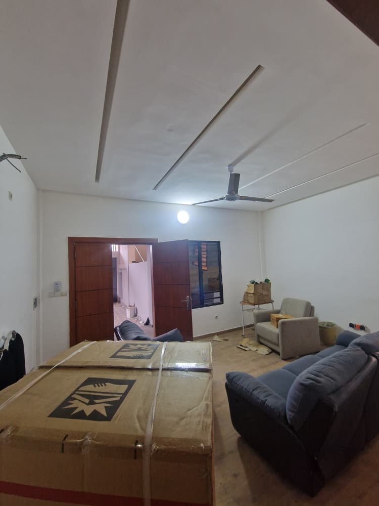 Appartement 2 chambres en location proche du goudron à Agoè Légbassito - 100 000 FCFA