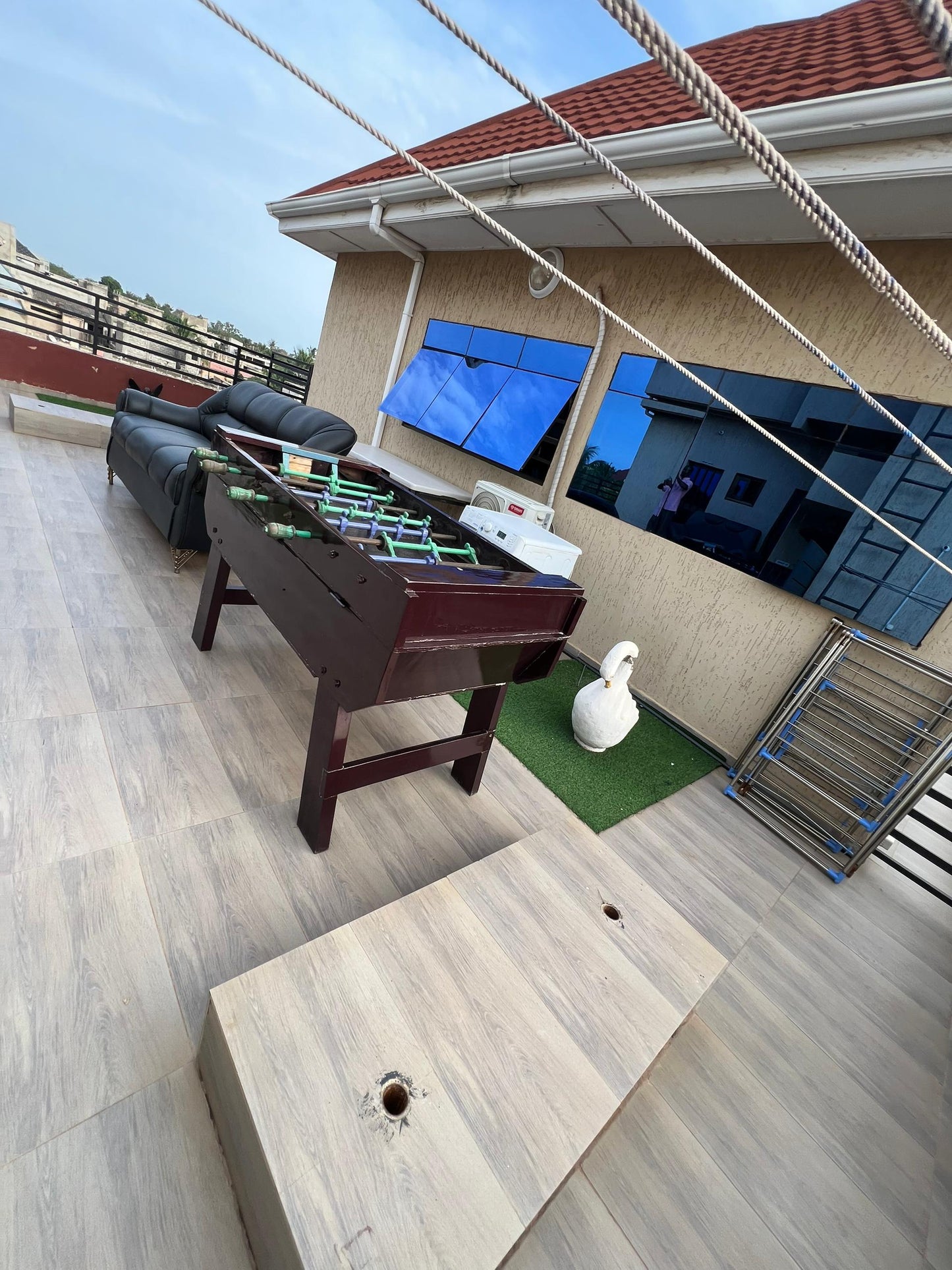 Immeuble R+4 à vendre à Sogbossito – 95 millions FCFA