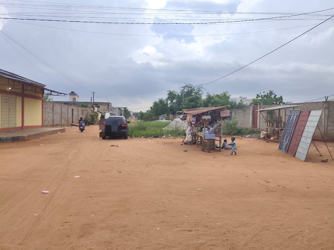2 lots de terrain en vente en angle de rue à Agoè Legbassito – 57 millions FCFA