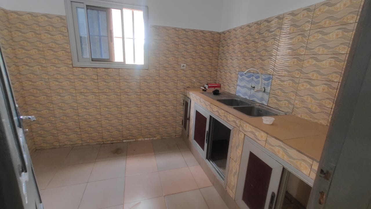 Location 3 chambres proche du goudron à Lomé – 150 000 FCFA par mois
