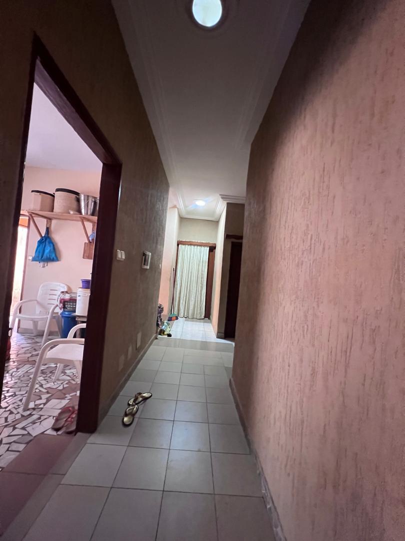 Villa 3 chambres en vente à Agoé Assiyéyé près de l'École La Source – 53 millions FCFA