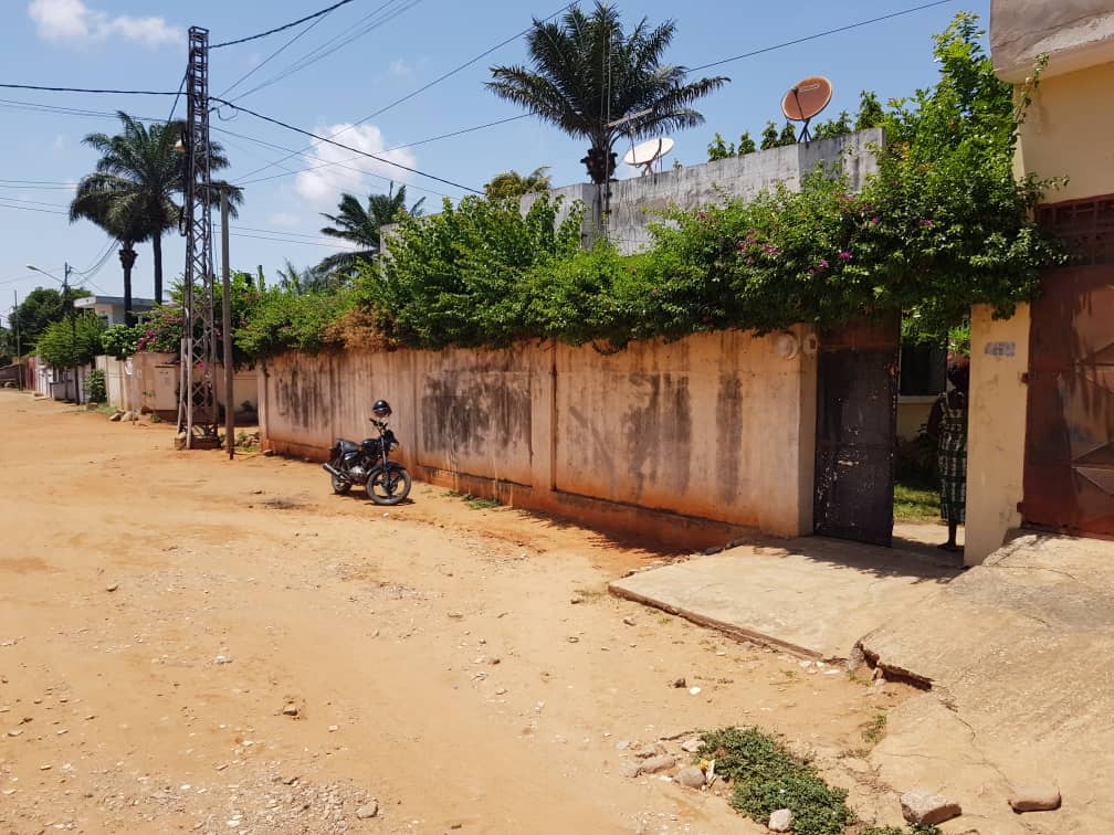 Terrain de 150 m² en vente à Nukafu – 15 millions FCFA