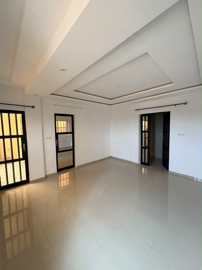 Appartement 2 chambres en location à Atilamonou – 105 000 FCFA