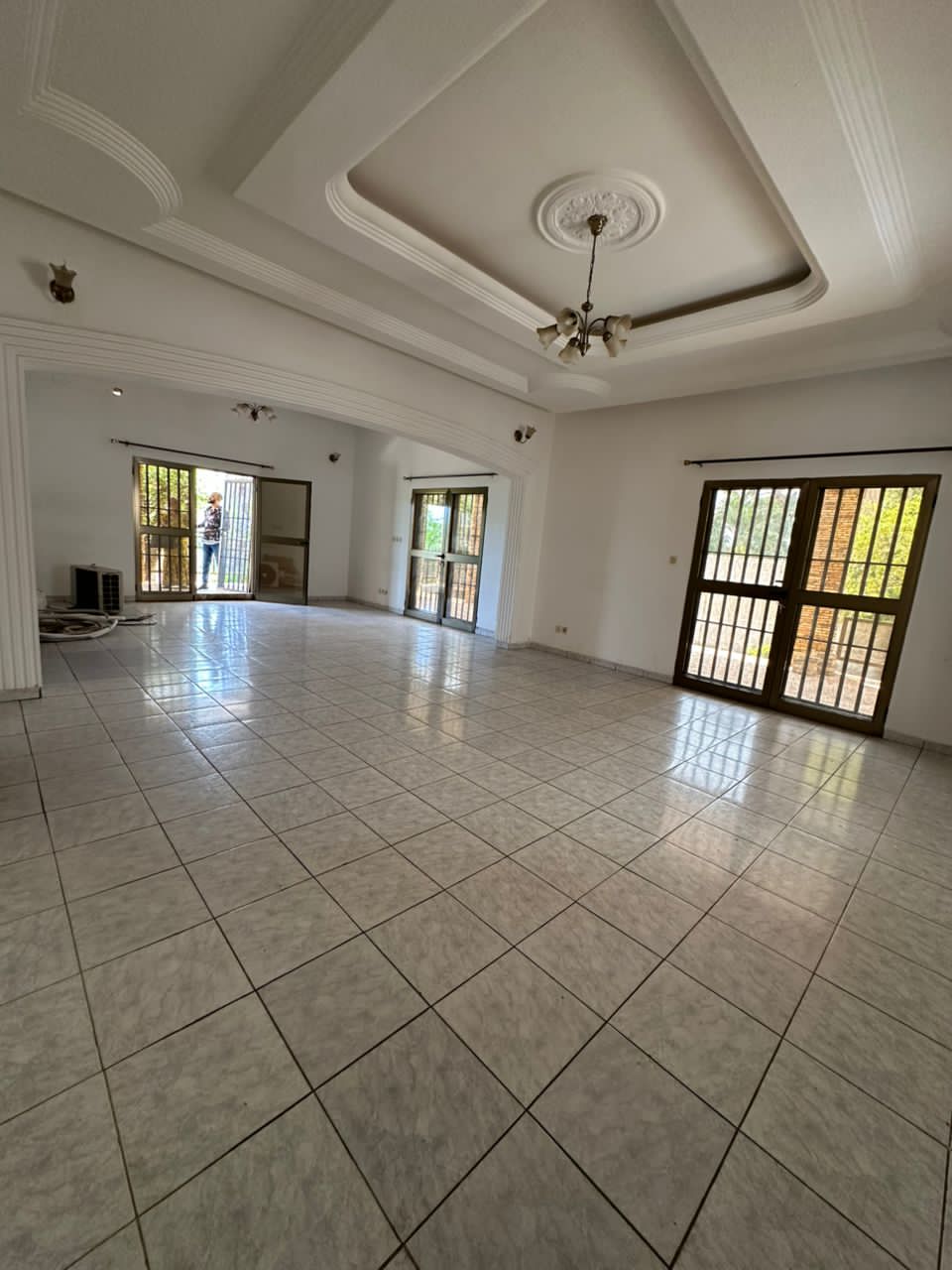 Villa souterraine 4 chambres en vente à Baguida côté plage – 280 millions FCFA