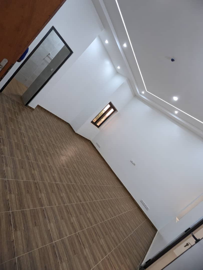 Villa duplex haut standing en vente à Legbassito Madjikpéto – 95 millions FCFA