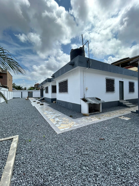 Villa 3 chambres en location à Djifa Kpota – 400 000 FCFA