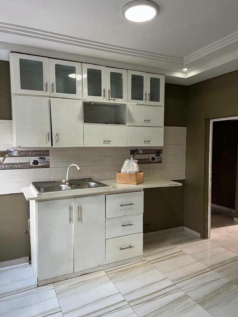 Villa duplex 5 chambres de 300 m² en vente à Vakpossito non loin de l'école NDE – 85 millions FCFA
