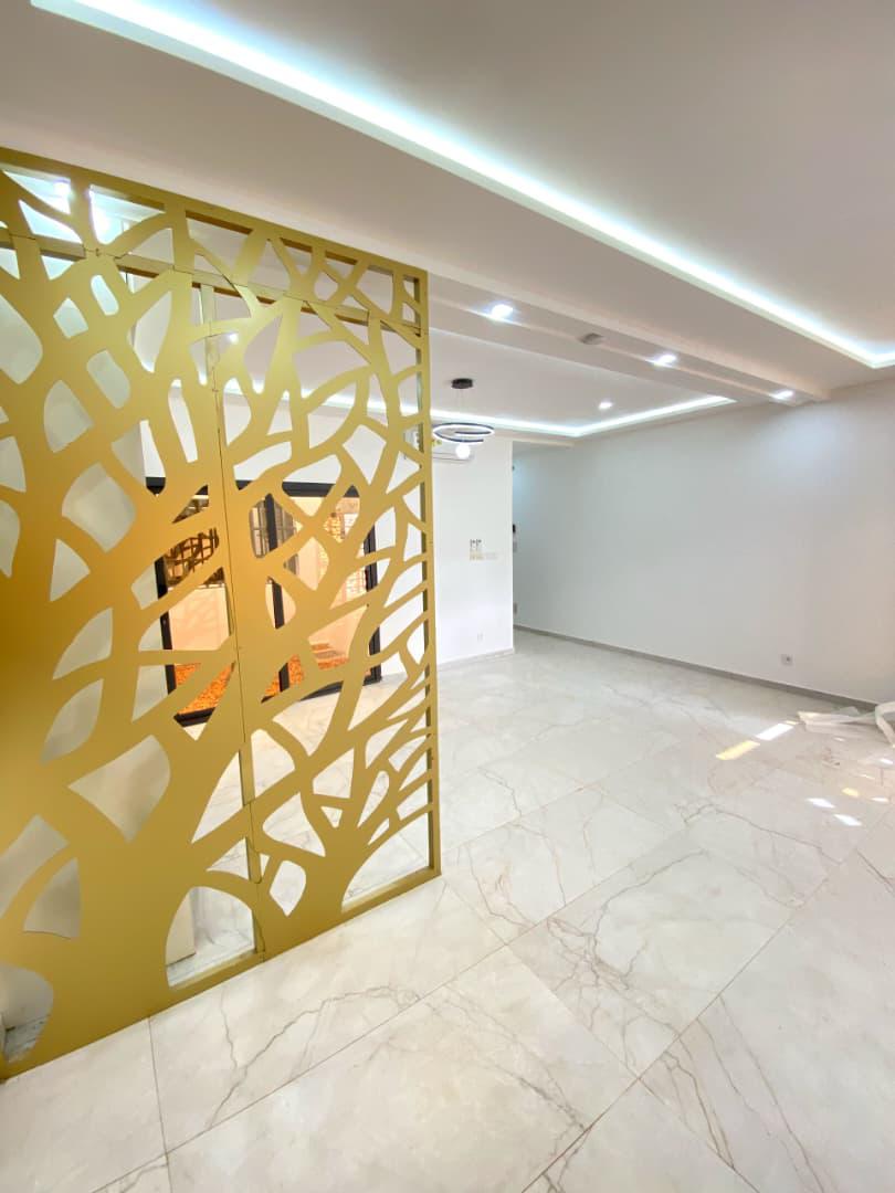 Villa 2 chambres en location à Hédzranawoé – 350000 FCFA