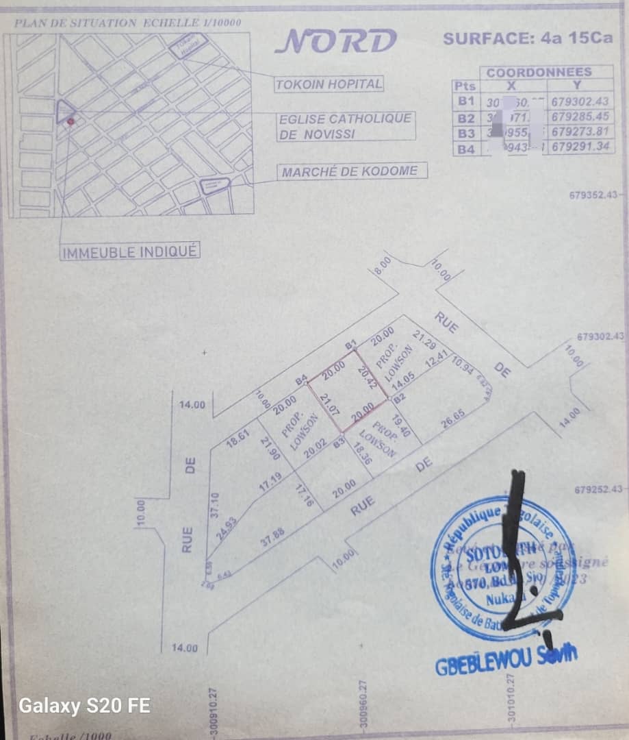 Terrain 3/4 de lot en vente à Lomé près de l'Église Catholique du Collège Protestant – 50 millions FCFA