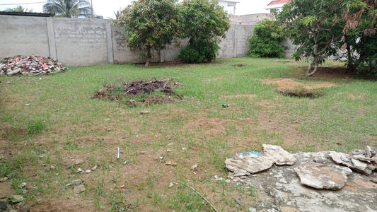 Terrain d'un lot (600 m²) en vente à Avepozo Côté Plage – 40 millions FCFA