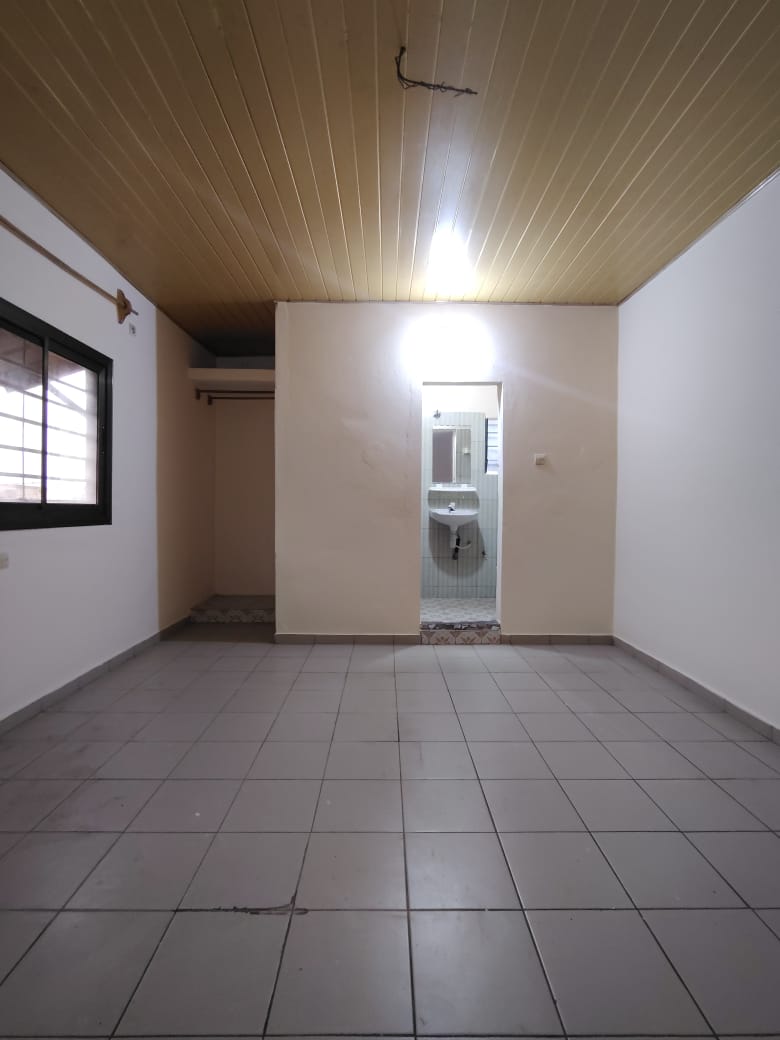Terrain de 344 m² en vente en bordure de goudron à Agoè – 23 000 000 FCFA