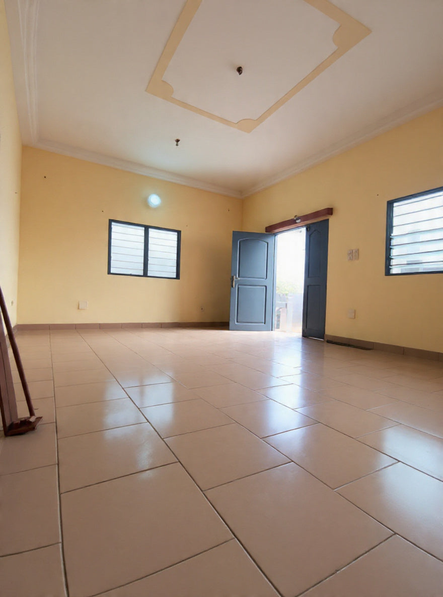 Mini villa 2 chambres en vente à Lomé Attiégou (Pharmacie Raouda) – 26 millions FCFA