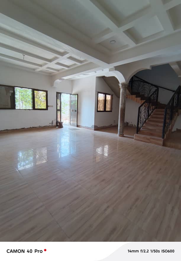 Villa duplex 4 chambres en vente à Agoè Dikamé – 38 millions FCFA