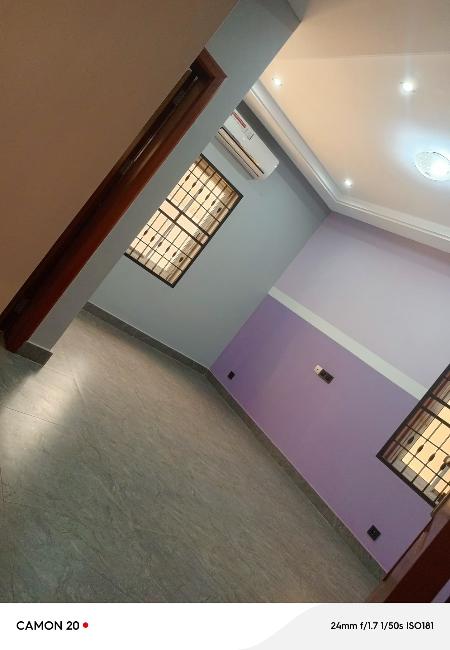Villa duplex 4 chambres à louer à Kégué Tsinga – 600000 FCFA