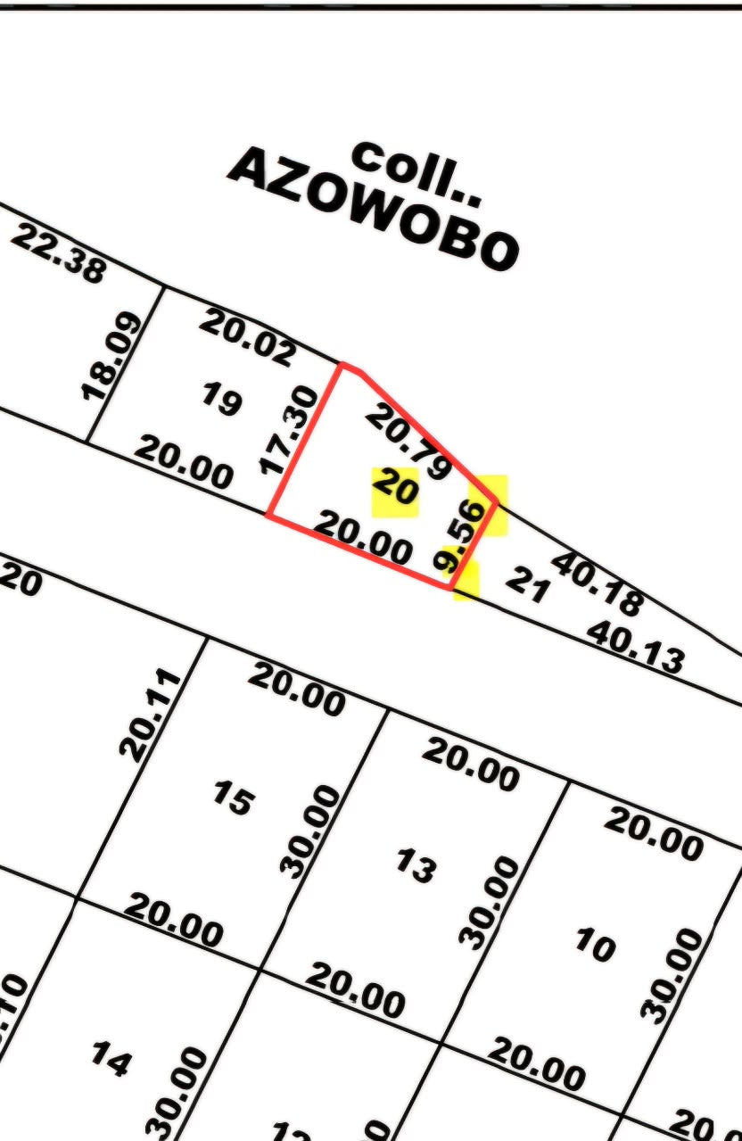Terrain de 270 m² en vente à Apessito, proche du goudron – 8 millions FCFA