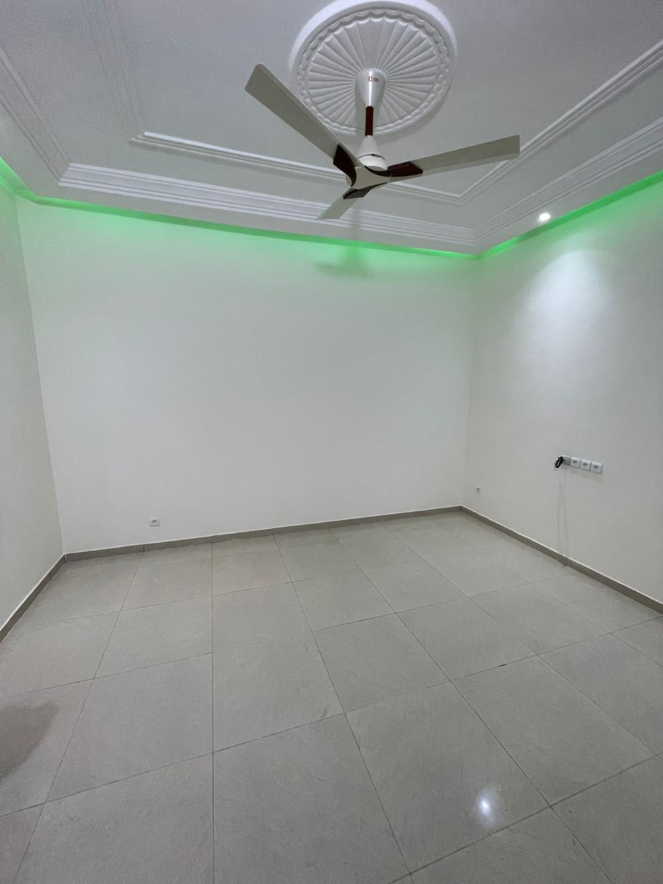 Appartement 1 pièce à louer à Agoè Sogbossito – 50 000 FCFA/mois