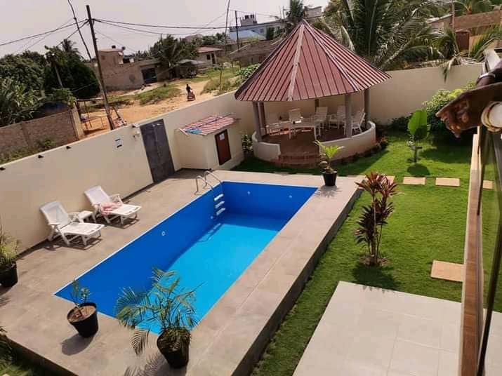 Villa 4 chambres en vente en angle de rue à Agoè Légbassito – 150 millions FCFA