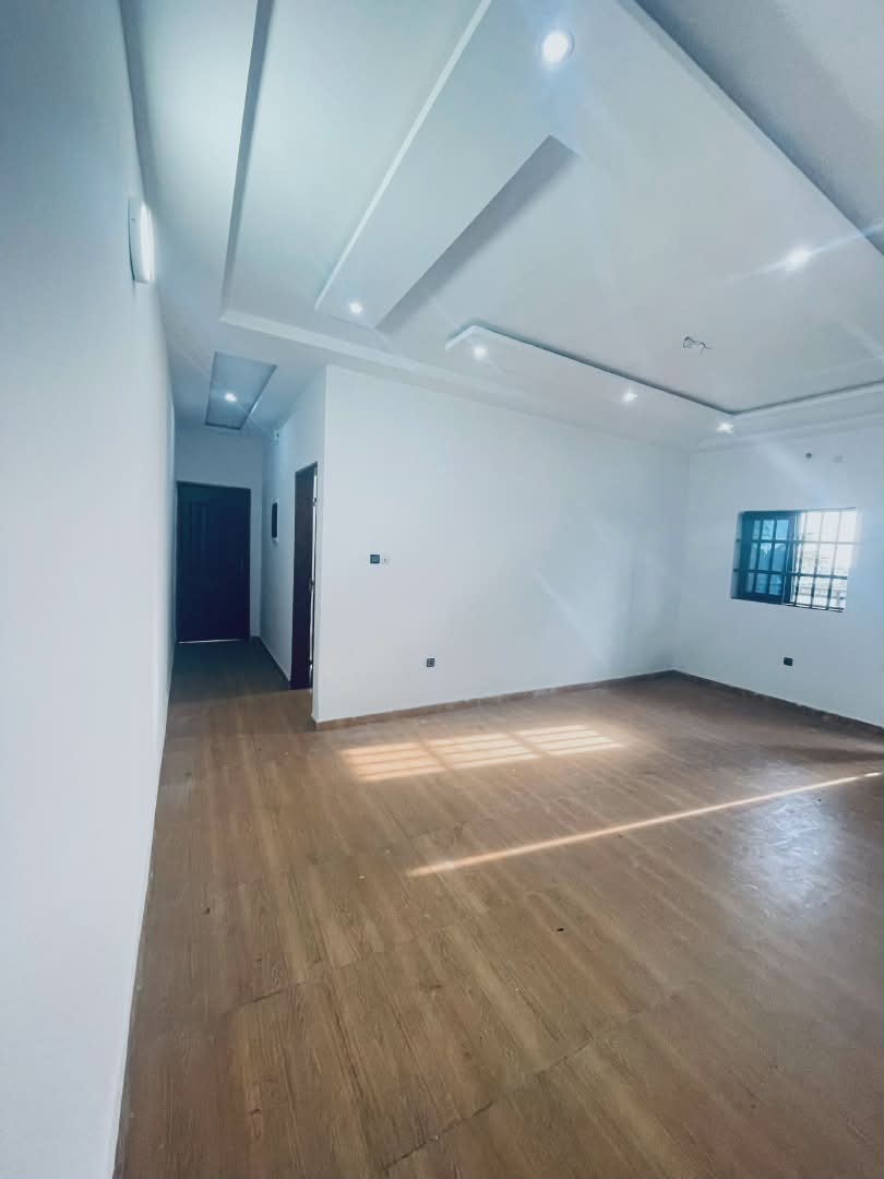 Terrain de 300 m² en vente à Agoé Légbassito Zovadjin – 15 millions FCFA