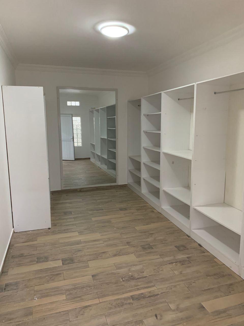 Villa 7 pièces en vente à Agoe Minamadou – 300 millions FCFA