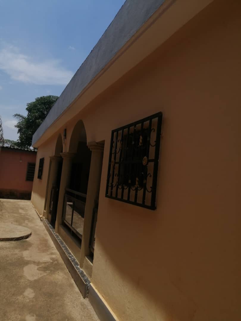 Villa 2 chambres en vente à Agoè niveau Filo Park – 60 millions FCFA