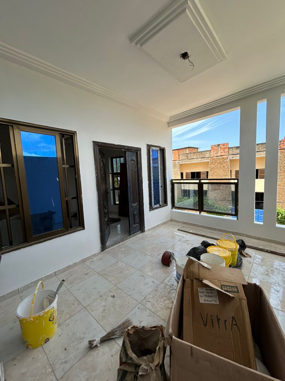 Villa duplex haut standing à louer à Djidjolé – 400 000 FCFA/mois