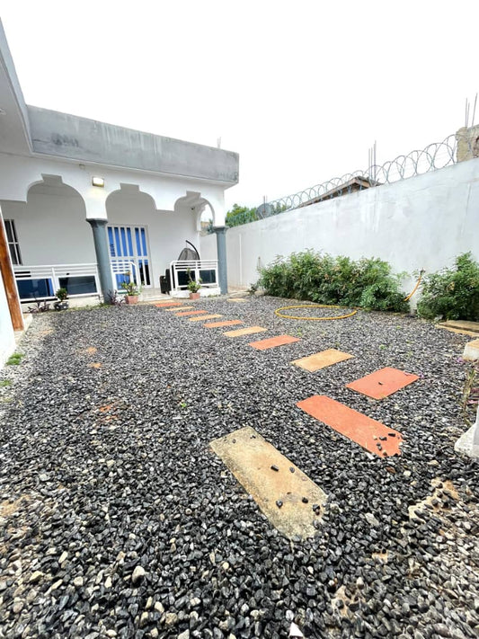 Villa 2 chambres en vente à Ségbé ARS – 40 millions FCFA