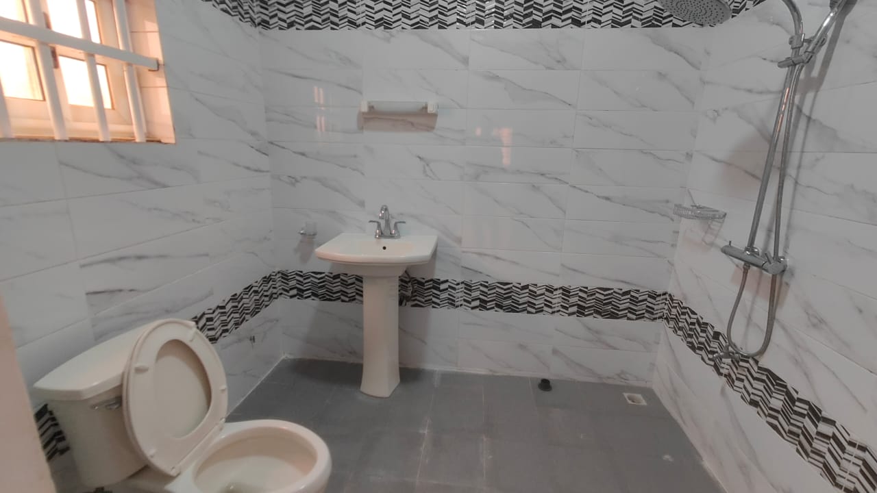 Appartement 4 chambres à louer à Adidogomé Kpogan – 250 000 FCFA
