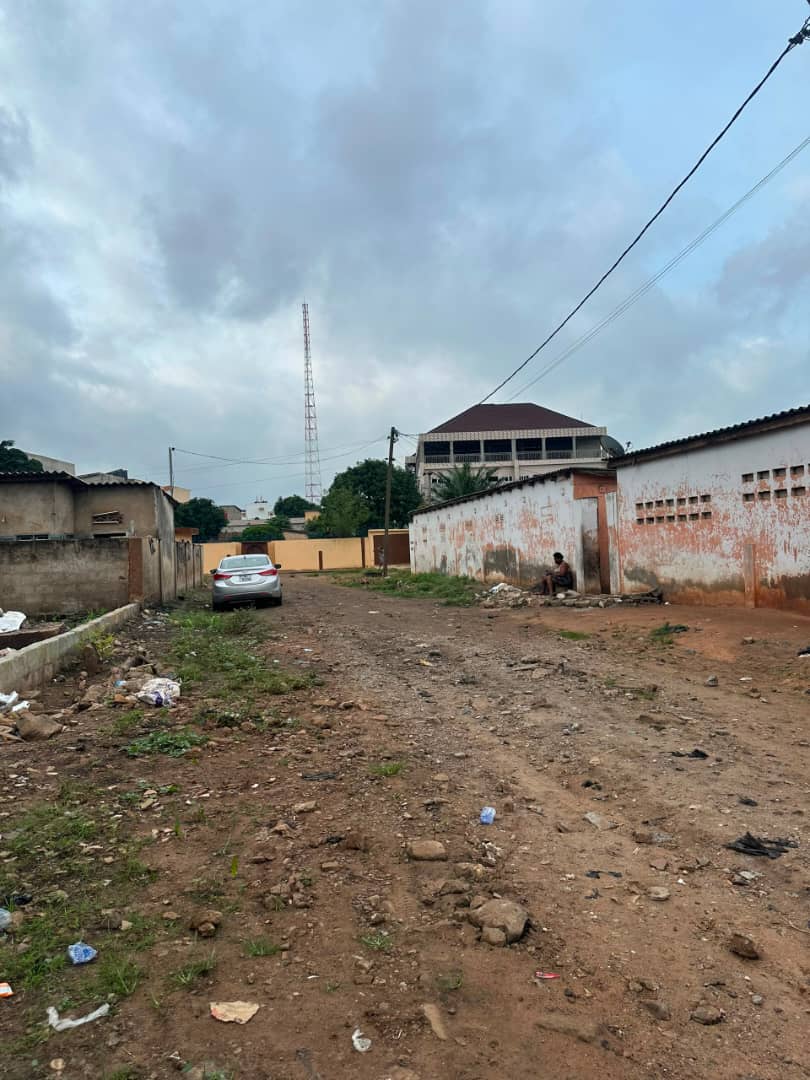 Terrain de 1050 m² en vente à Hedranawoe – 40 millions FCFA