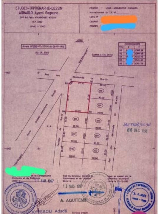 Terrain de 1200 m² en vente à Agoè Cacaveli – 140 000 000 FCFA