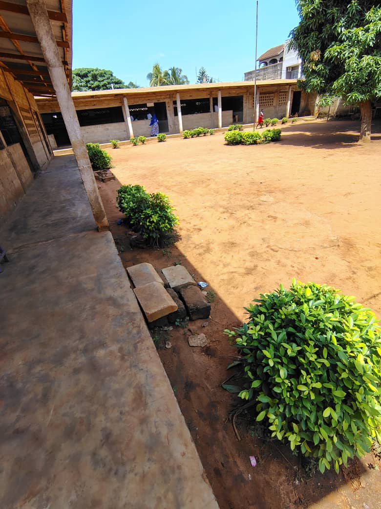École de 6 classes avec jardin d'enfant à bailler à Kégué Kélegougan – 150 000 FCFA