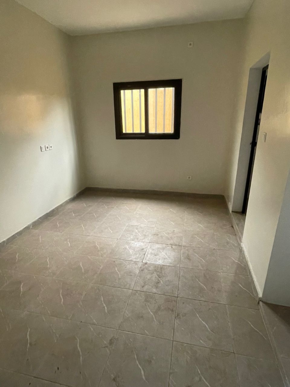 Appartement 2 chambres à louer à Agoè derrière FIL Ô PARC – 120 000 FCFA/mois